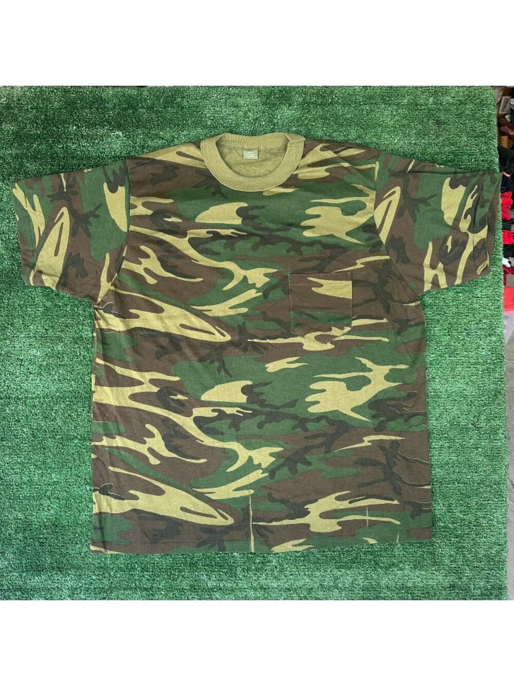 Vintage 80s M81 Woodland Camo T-Shirt Grunge Punk Single Stitch Paper Thin XL